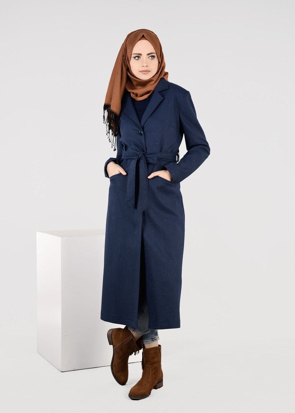 Tesettür giyim LACİVERT DÜĞMELİ TRENÇKOT 1927