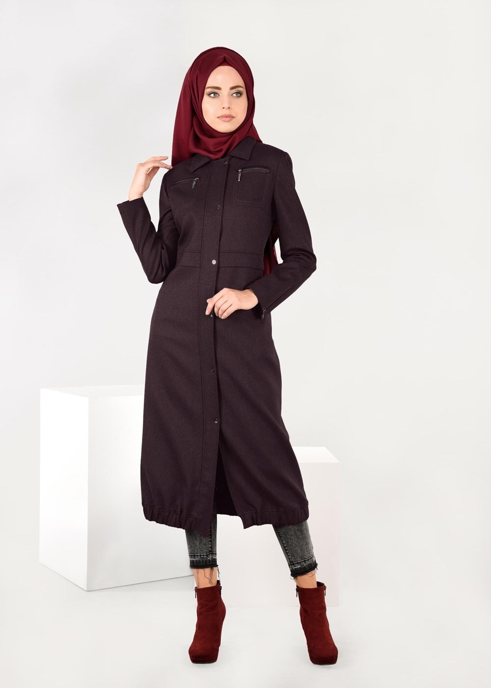 Tesettür giyim MÜRDÜM ETEK UCU LASTİKLİ TRENÇKOT 1929