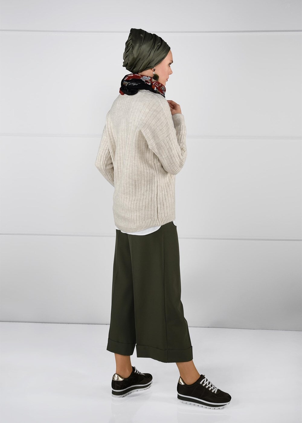 Vêtements hijab BEIGE PULL EN TRICOT À COL ROND 3091