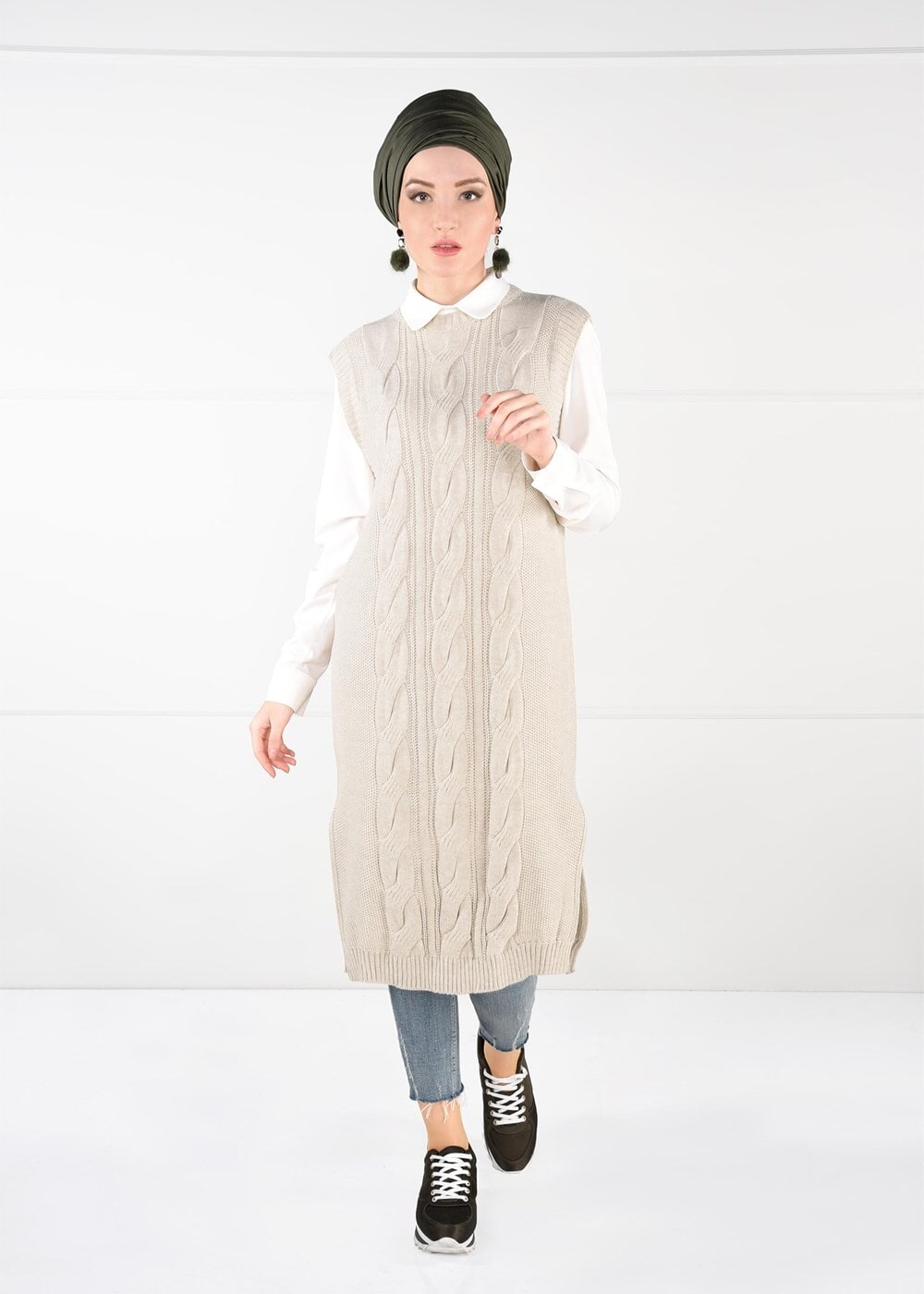 Tesettür giyim BEJ YANLARI YIRTMAÇLI TRİKO SÜVETER 6907 