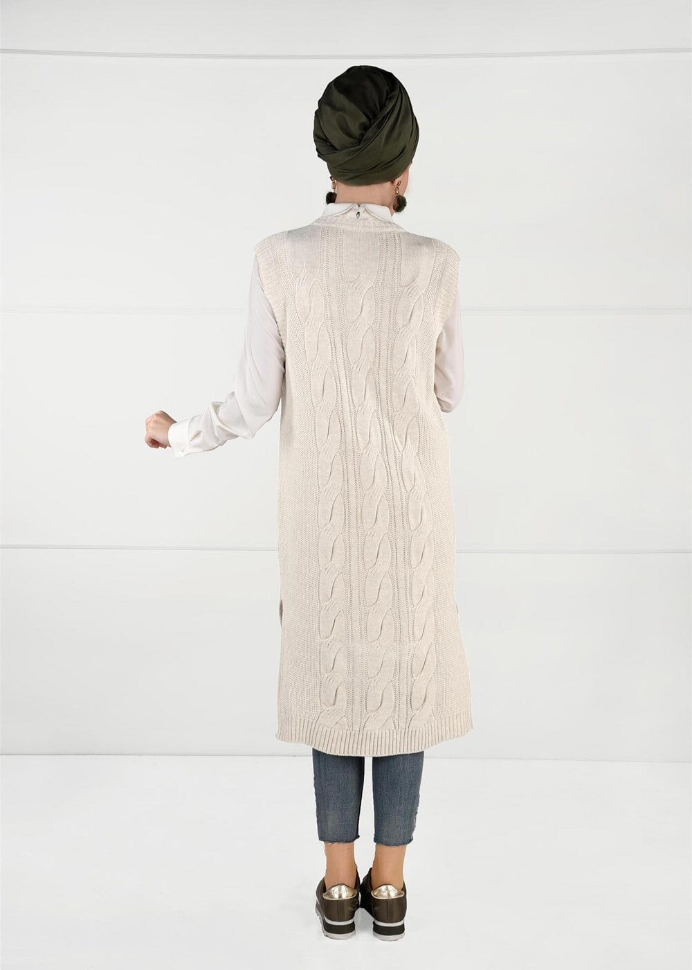 Tesettür giyim BEJ YANLARI YIRTMAÇLI TRİKO SÜVETER 6907 