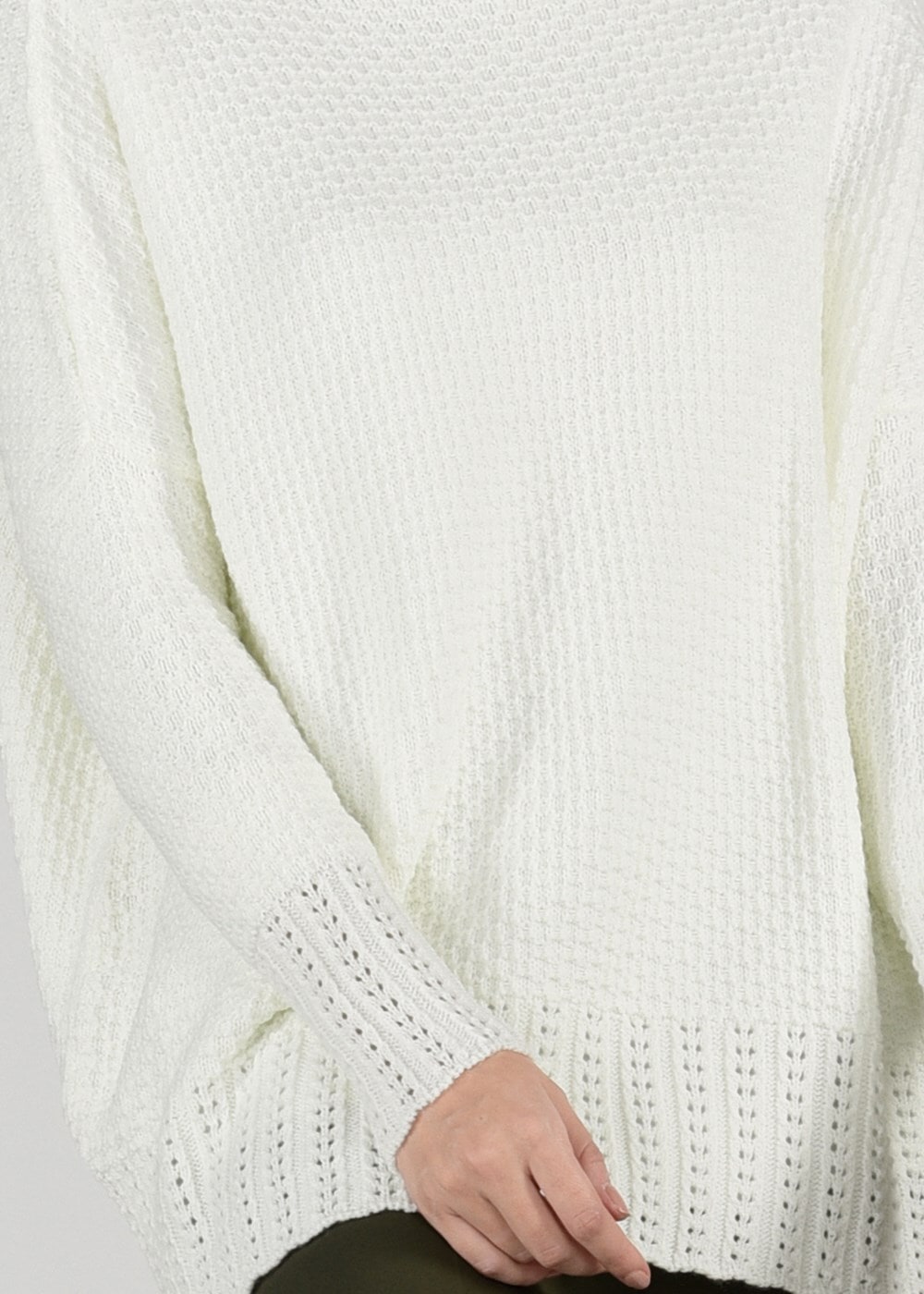 Hijab clothing ECRU MOCK-NECK OVERSIZE KNIT SWEATER 9101