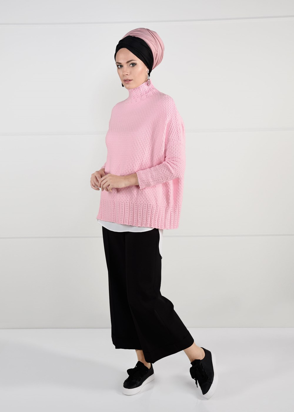 Hijab clothing PINK MOCK-NECK OVERSIZE KNIT SWEATER 9101