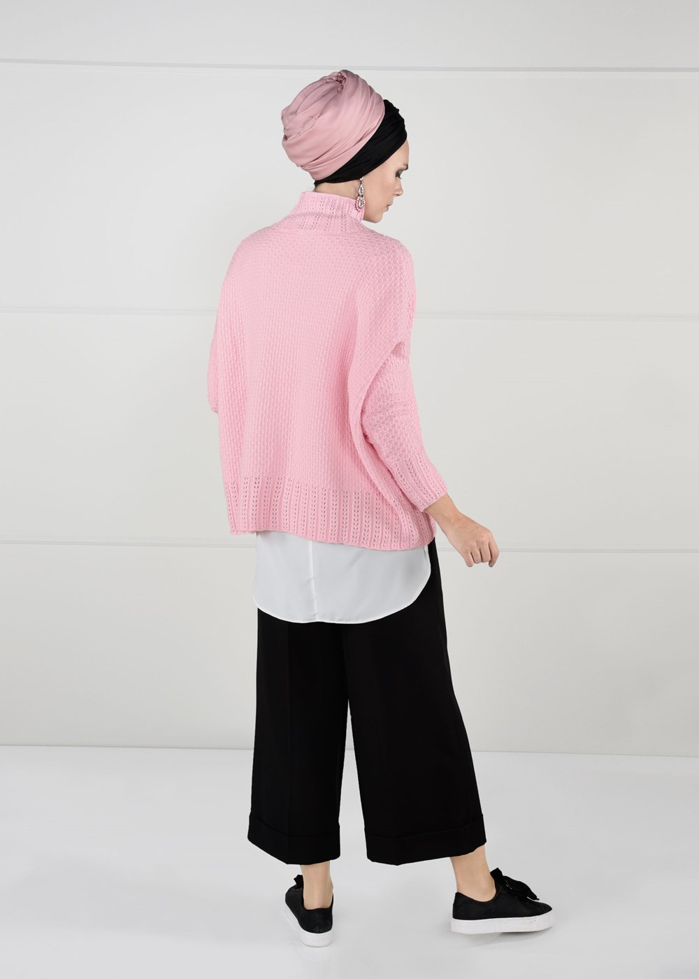 Hijab clothing PINK MOCK-NECK OVERSIZE KNIT SWEATER 9101