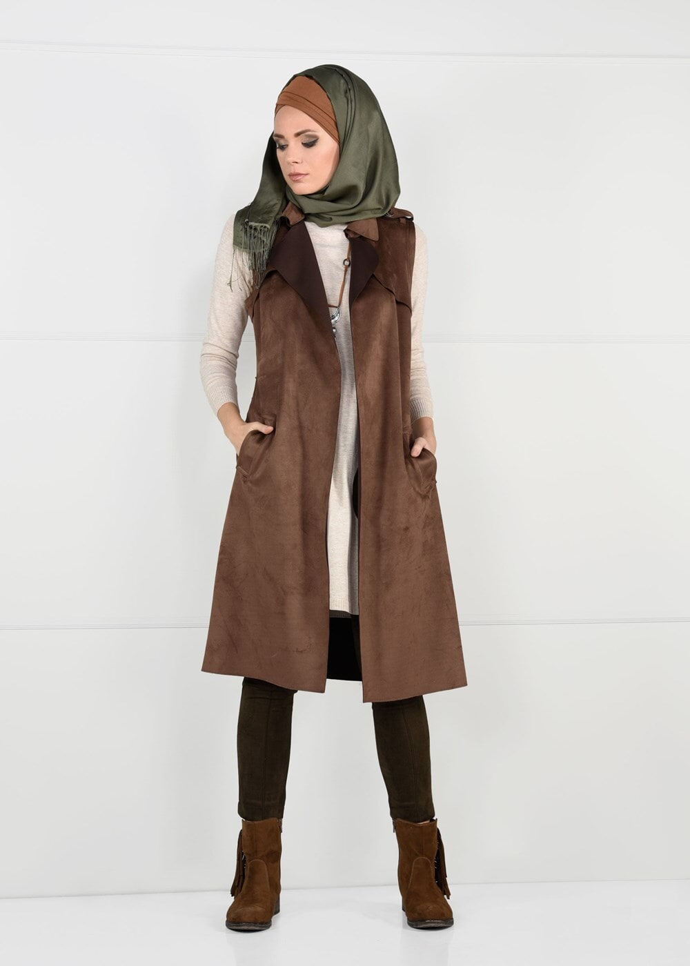 Tesettür giyim TABA KUŞAKLI SÜET SALAŞ YELEK 04941