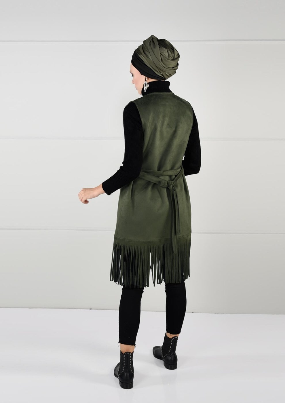 Tesettür giyim HAKİ KUŞAKLI PÜSKÜLLÜ SÜET YELEK 36341