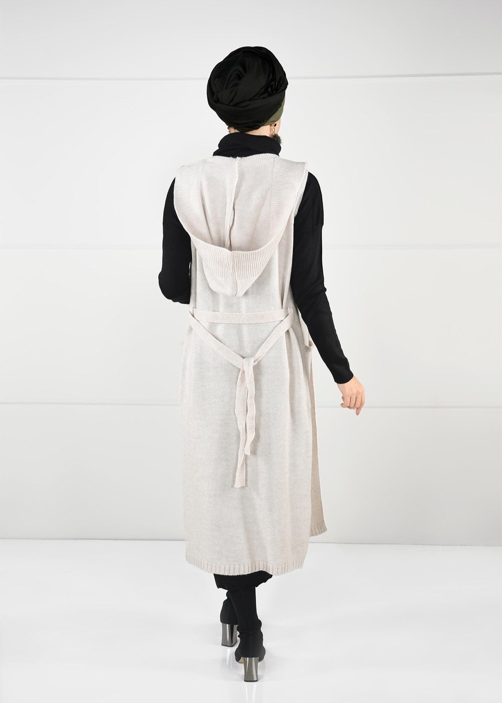 Tesettür giyim BEJ KAPÜŞONLU TRİKO YELEK 55141