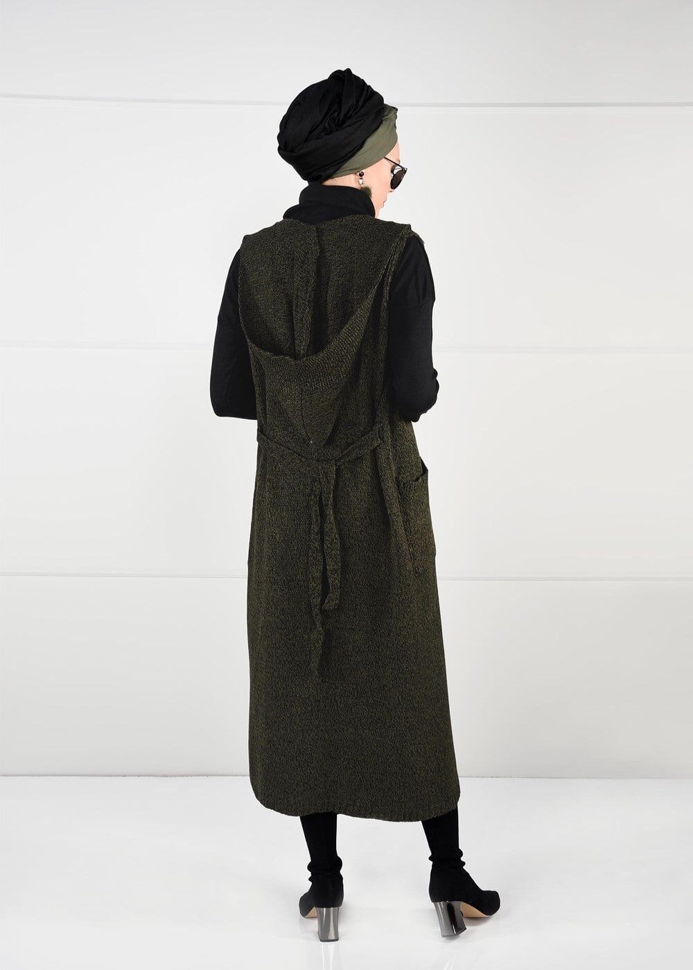 Tesettür giyim HAKİ KAPÜŞONLU TRİKO YELEK 55141