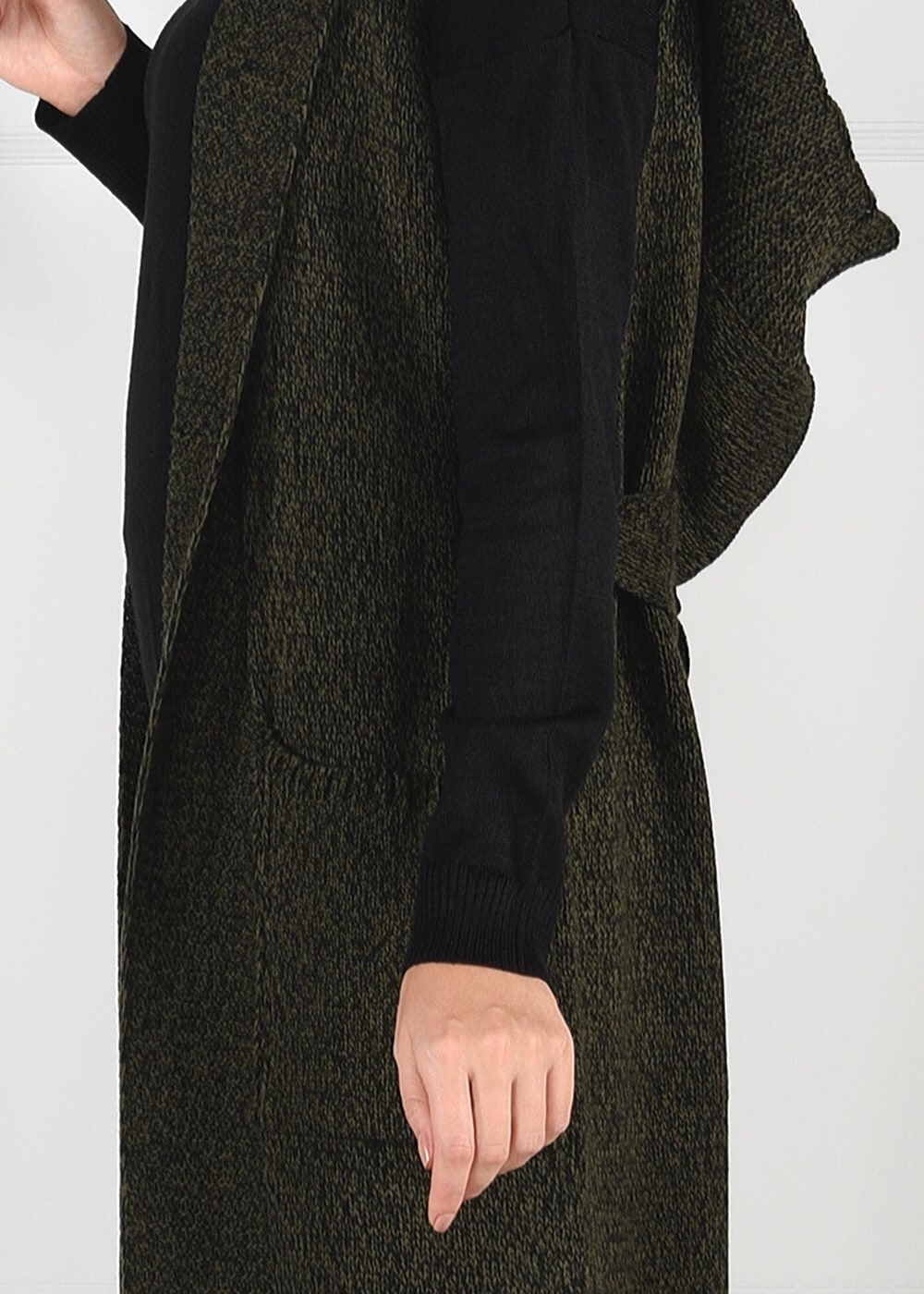 Tesettür giyim HAKİ KAPÜŞONLU TRİKO YELEK 55141