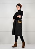 Tesettür giyim SİYAH CEPLERİ KÜRK DETAYLI LİKRALI YELEK 77931