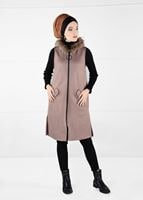 Tesettür giyim BEJ PELUŞ DETAYLI YIRTMAÇLI SÜET YELEK 94451