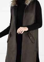 Tesettür giyim HAKİ PELUŞ DETAYLI YIRTMAÇLI SÜET YELEK 94451