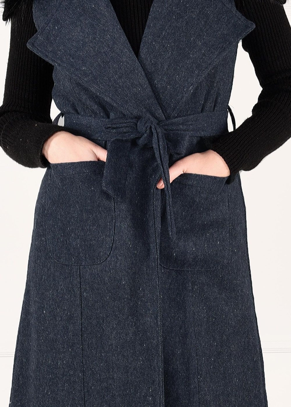 Tesettür giyim LACİVERT KÜRKLÜ KUŞAKLI YELEK 0748