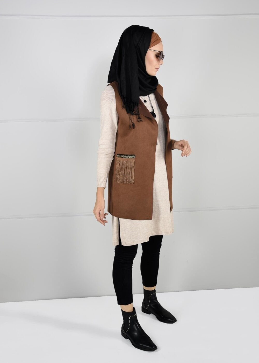 Tesettür giyim TABA PÜSKÜL DETAYLI SÜET YELEK 1758