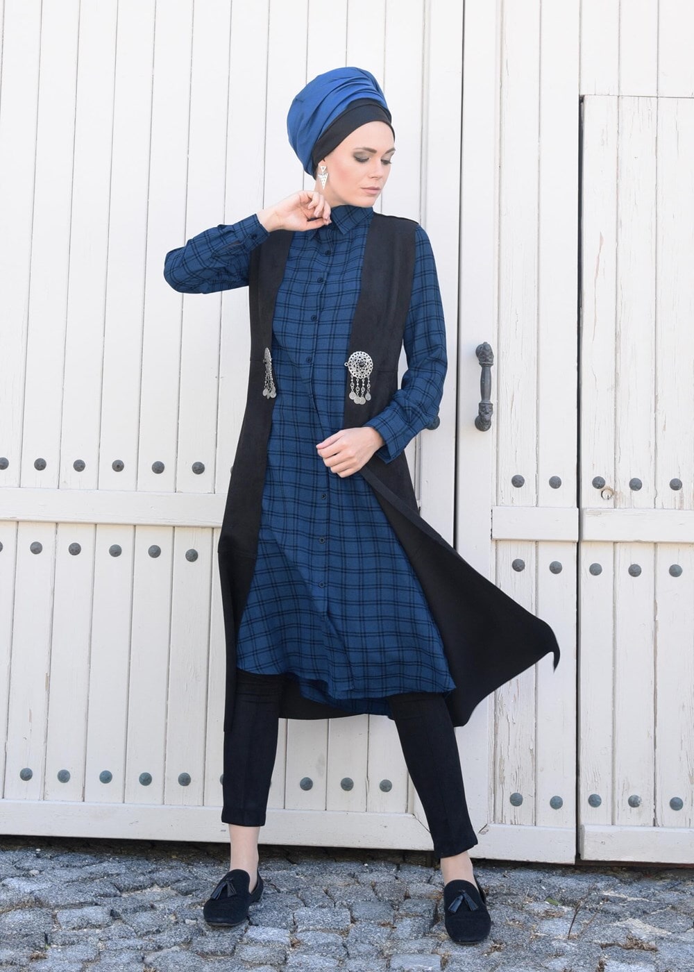 Tesettür giyim SİYAH BELİ DETAYLI LİKRALI SÜET YELEK 2390