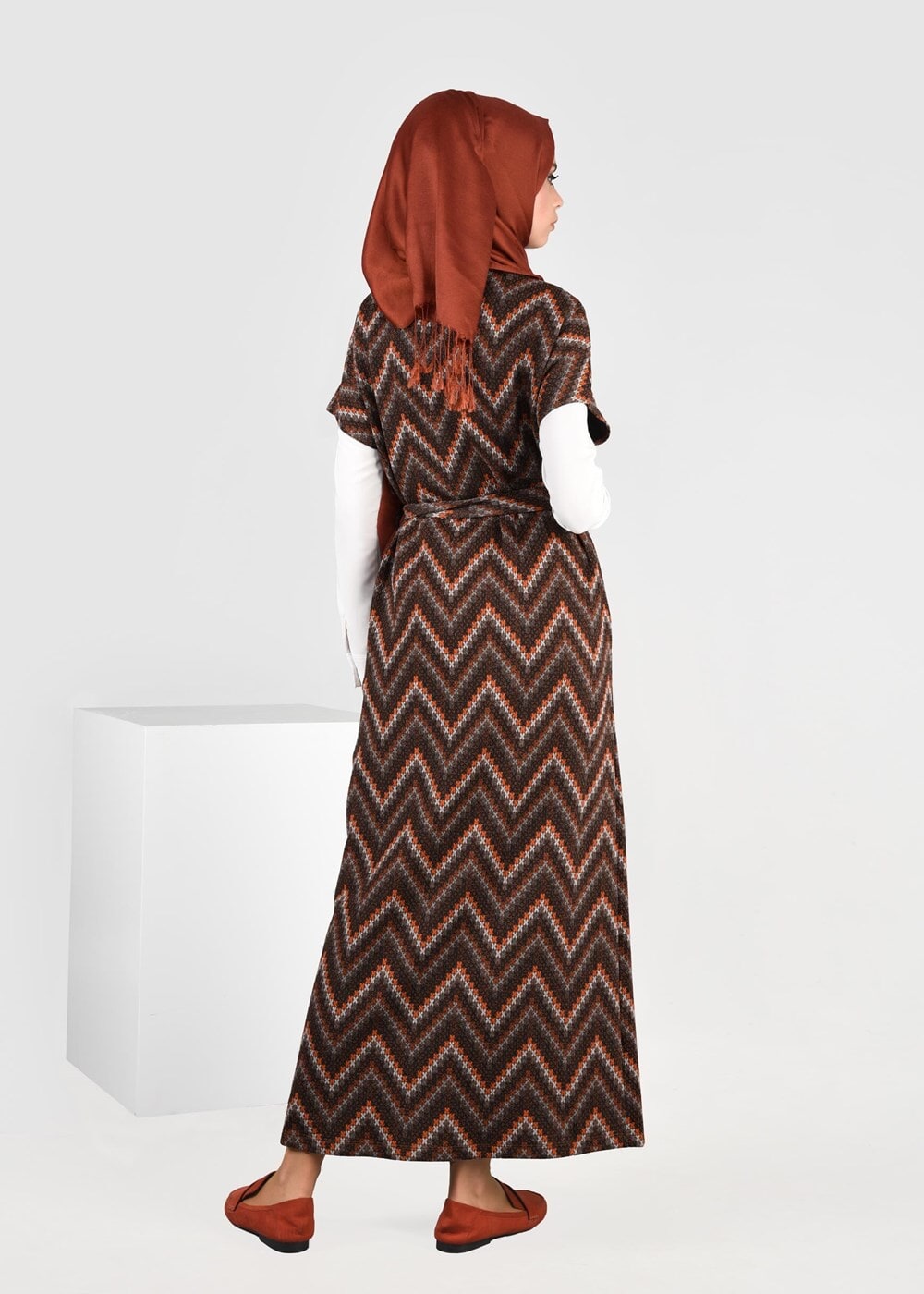 Tesettür giyim KAHVE ZİGZAG DESENLİ JAKARLI YELEK 4837