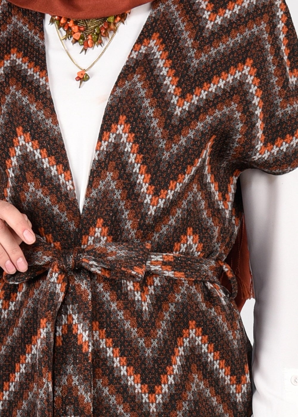 Tesettür giyim KAHVE ZİGZAG DESENLİ JAKARLI YELEK 4837