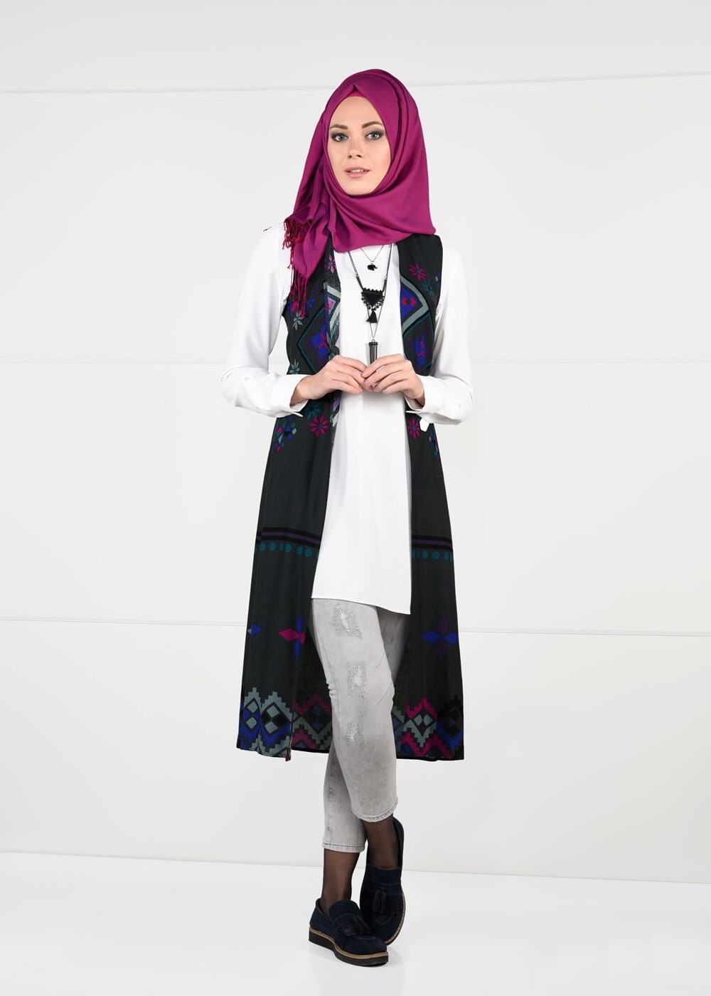Tesettür giyim GRİ DESENLİ KUŞAKLI YELEK 4901