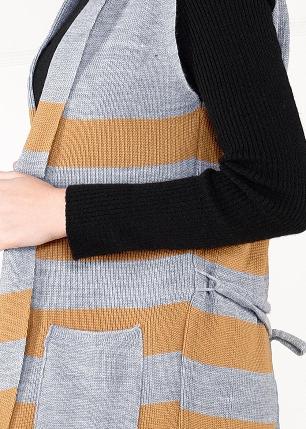 Tesettür giyim GRİ ŞAL YAKA PÜSKÜLLÜ YELEK 4907 