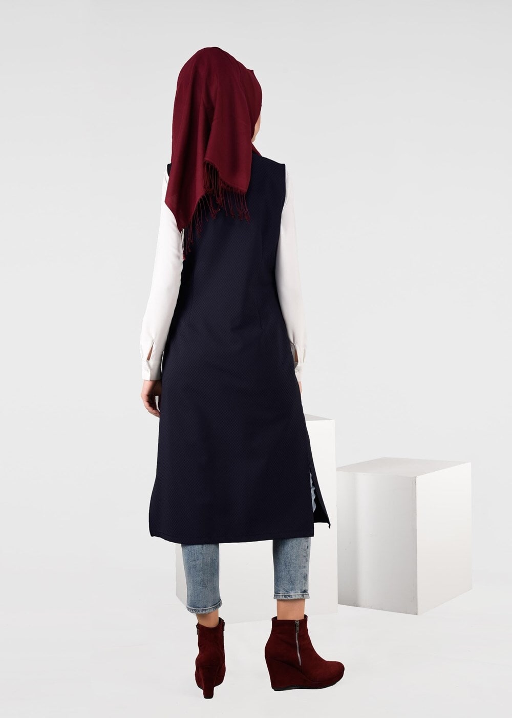 Tesettür giyim LACİVERT YANLARI YIRTMAÇLI CEPLİ YELEK 4956 