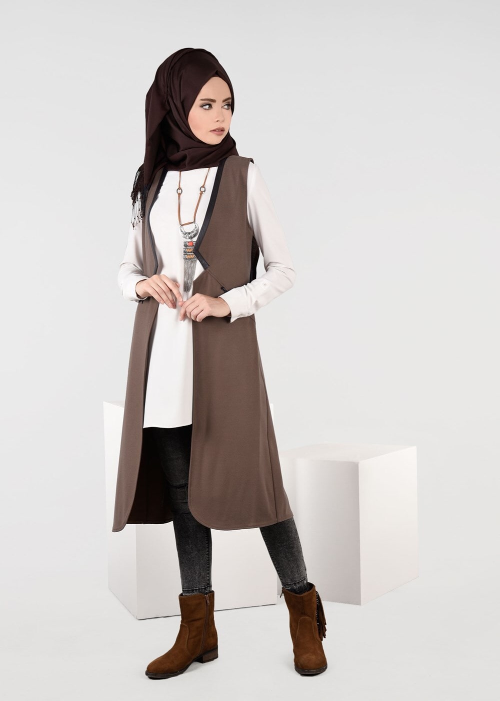 Tesettür giyim KAHVE BİYE DETAYLI YELEK 4974 