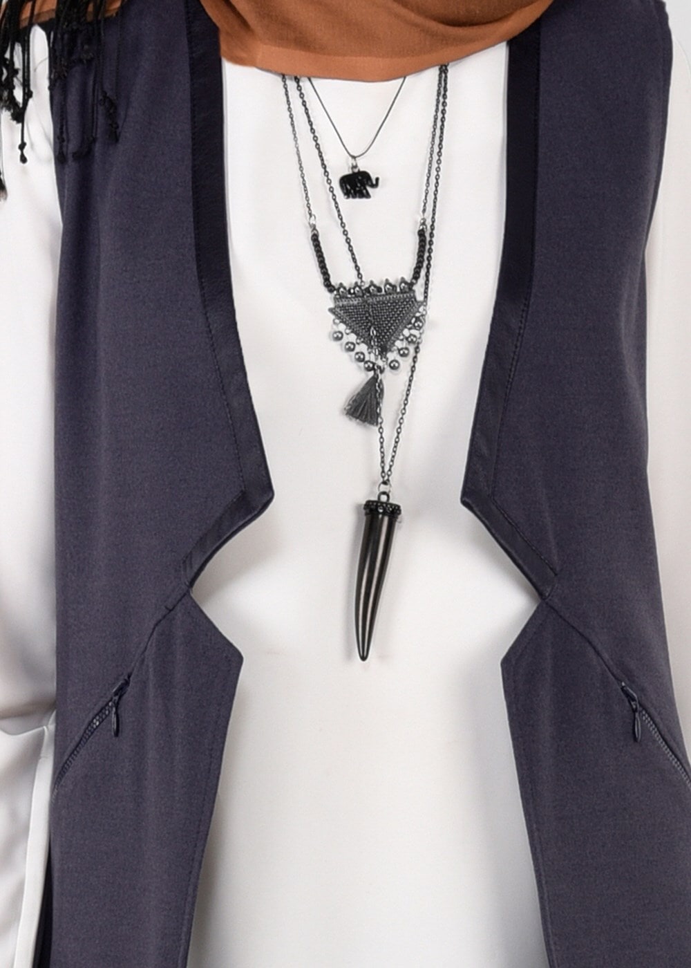 Tesettür giyim GRİ BİYE DETAYLI YELEK 4974 