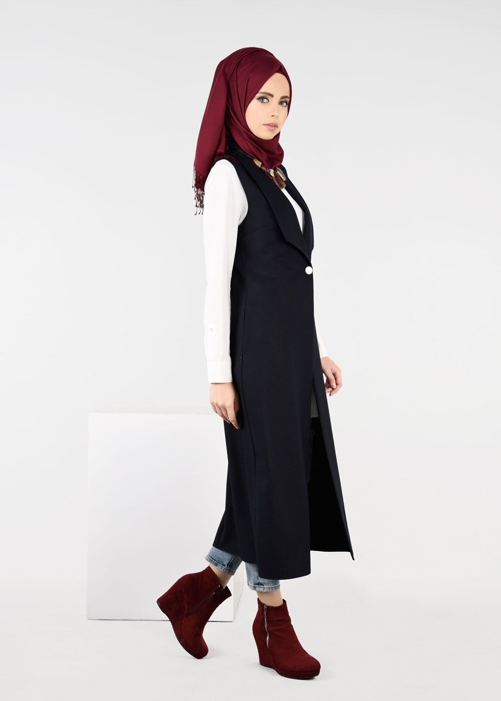 Tesettür giyim LACİVERT TEK DÜĞMELİ FERMUAR DETAYLI YELEK 4977