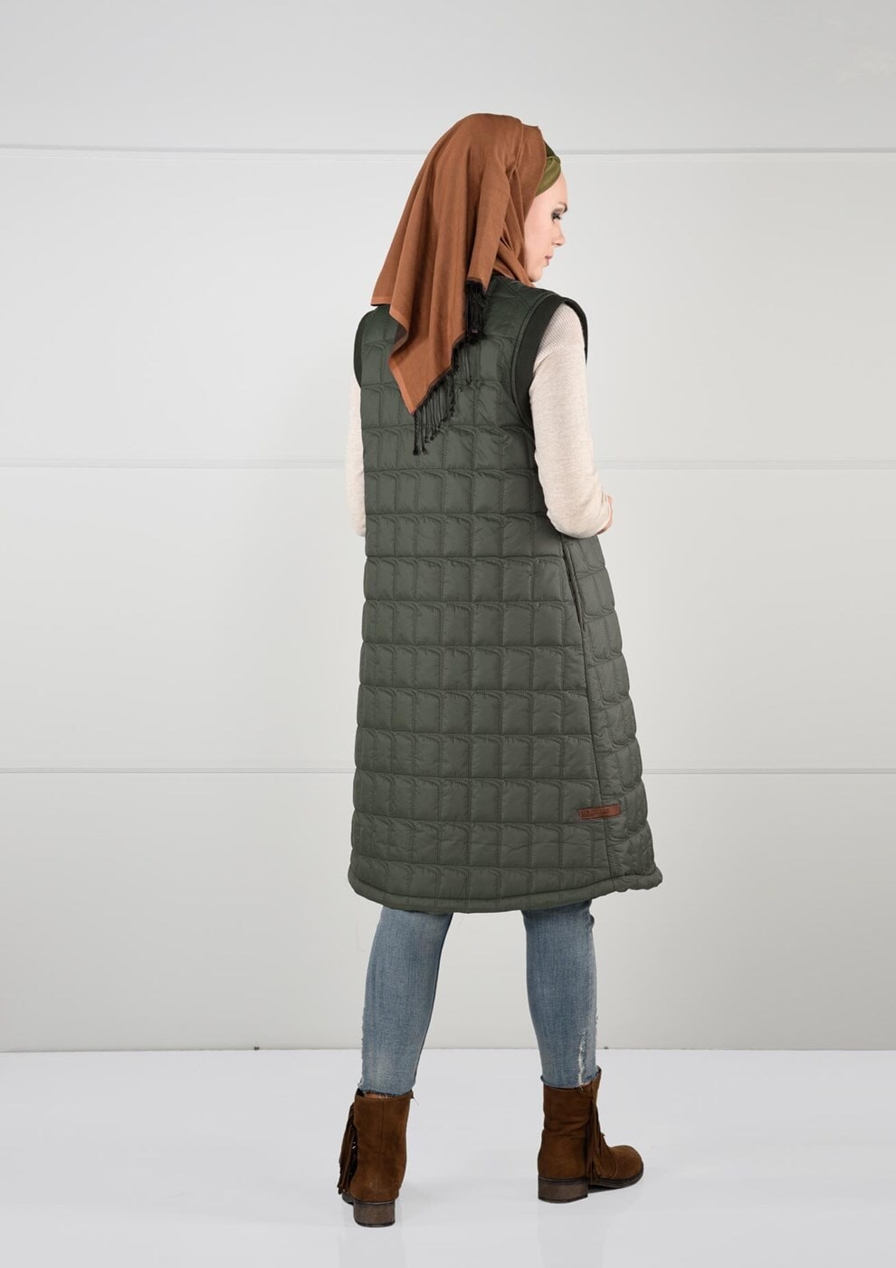 Tesettür giyim HAKİ ARMALI KAPİTONE YELEK 5017