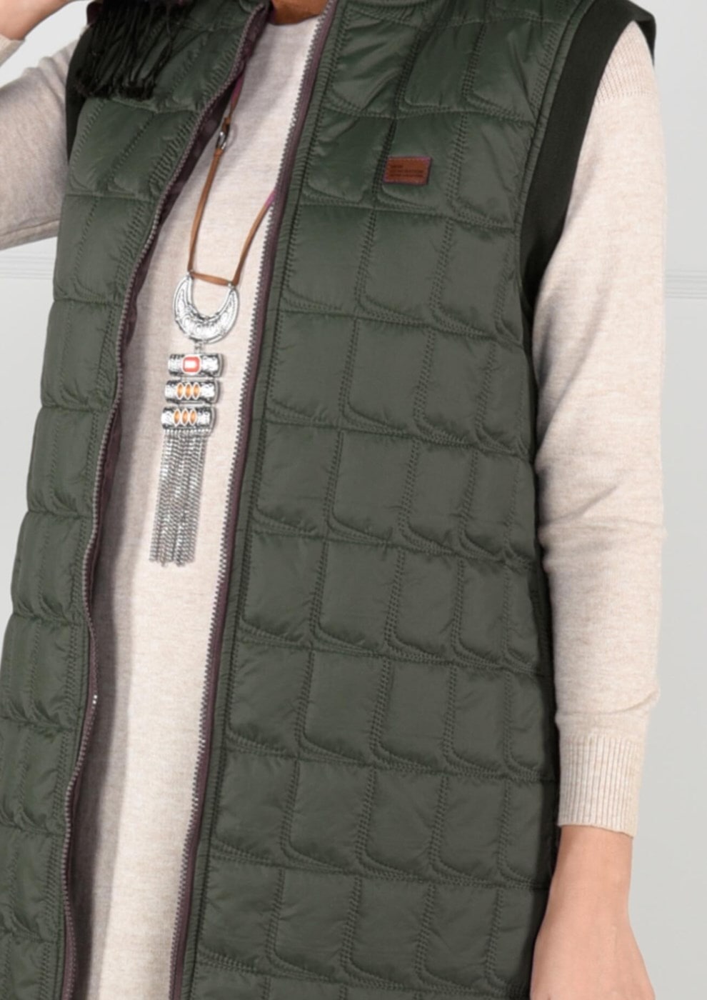 Tesettür giyim HAKİ ARMALI KAPİTONE YELEK 5017