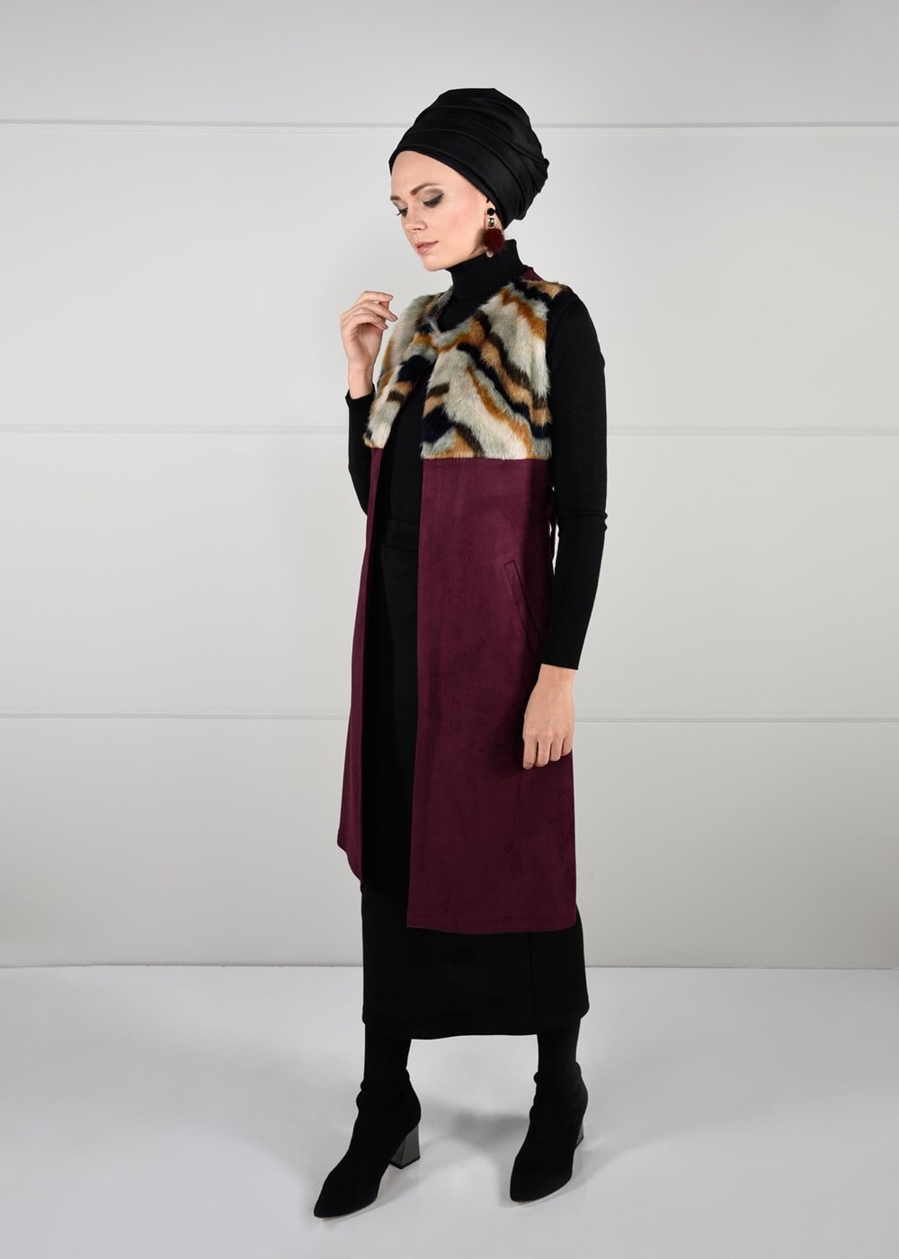 Tesettür giyim MÜRDÜM KÜRK DETAYLI SÜET YELEK 6748 