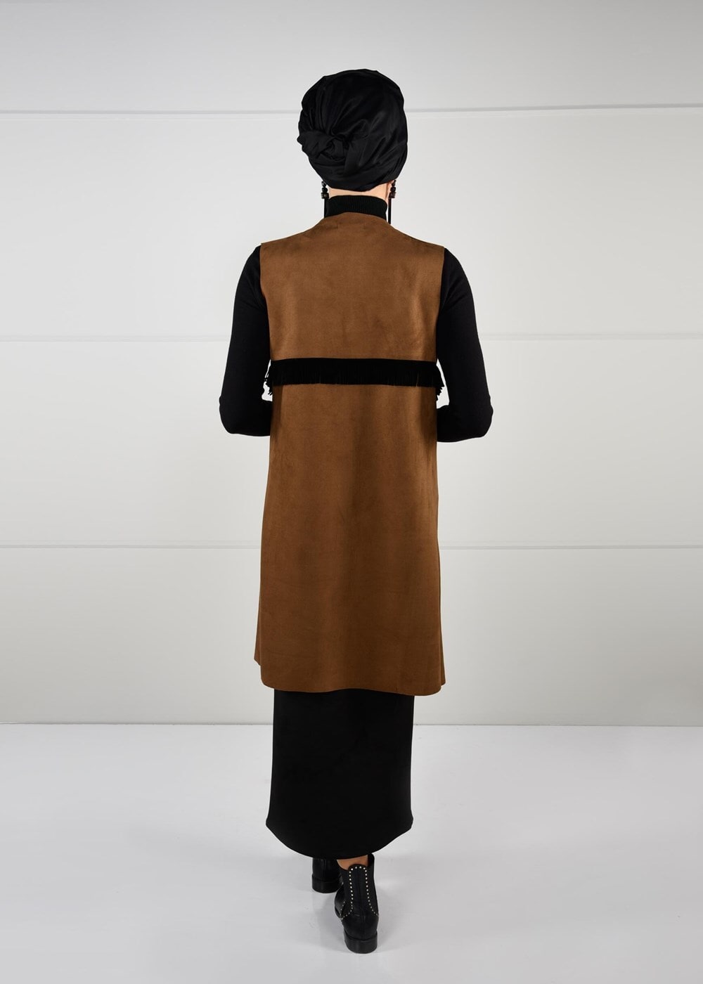 Tesettür giyim TABA PÜSKÜL DETAYLI SÜET YELEK 6778 