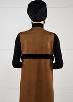 Tesettür giyim TABA PÜSKÜL DETAYLI SÜET YELEK 6778 