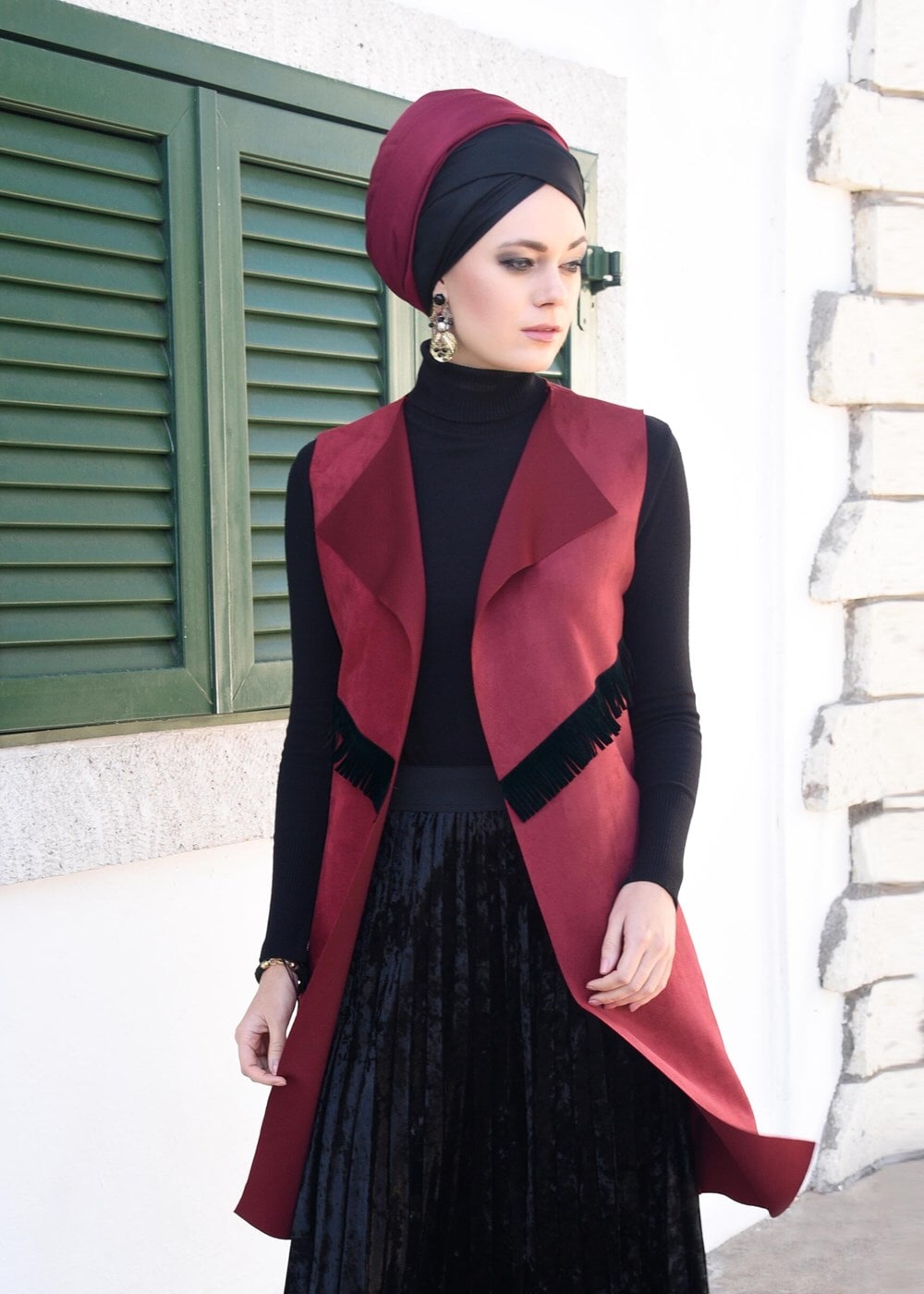 Tesettür giyim BORDO PÜSKÜL DETAYLI SÜET YELEK 6778 