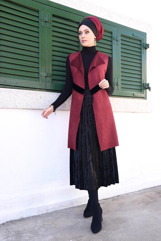 Tesettür giyim  PÜSKÜL DETAYLI SÜET YELEK 6778  - TRENDTESETTÜR