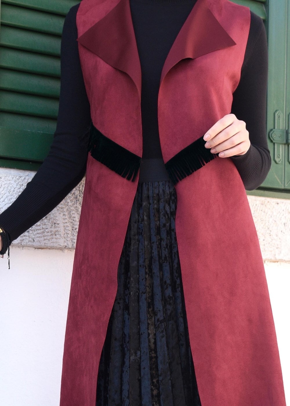 Tesettür giyim BORDO PÜSKÜL DETAYLI SÜET YELEK 6778 