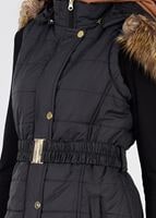 Tesettür giyim SİYAH PELUŞ DETAYLI KEMERLİ KAPİTONE YELEK 9601