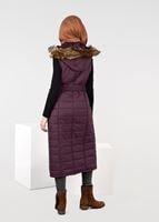 Tesettür giyim BORDO PELUŞ DETAYLI KEMERLİ KAPİTONE YELEK 9601