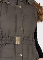 Tesettür giyim HAKİ PELUŞ DETAYLI KEMERLİ KAPİTONE YELEK 9601