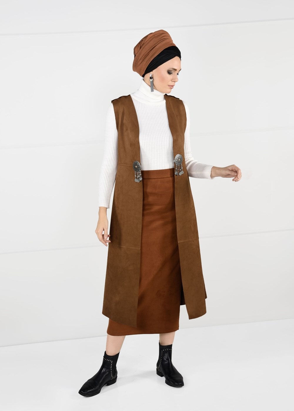 Tesettür giyim TABA BELİ DETAYLI SÜET YELEK 9748