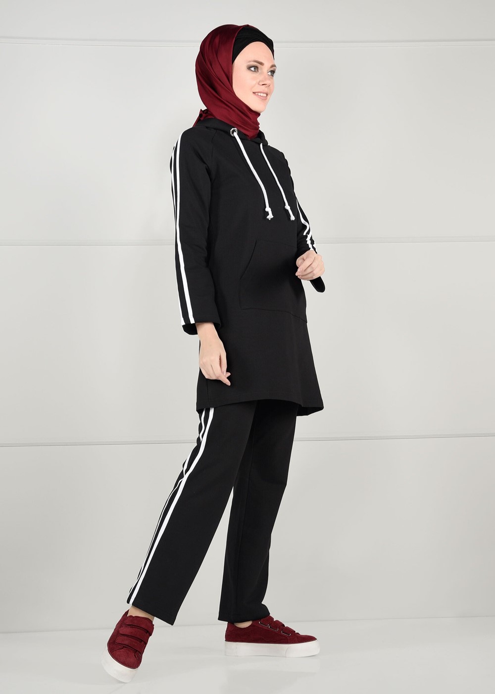 Vêtements hijab NOIR TUNIQUE DE SURVÊTEMENT À RAYURES 0051