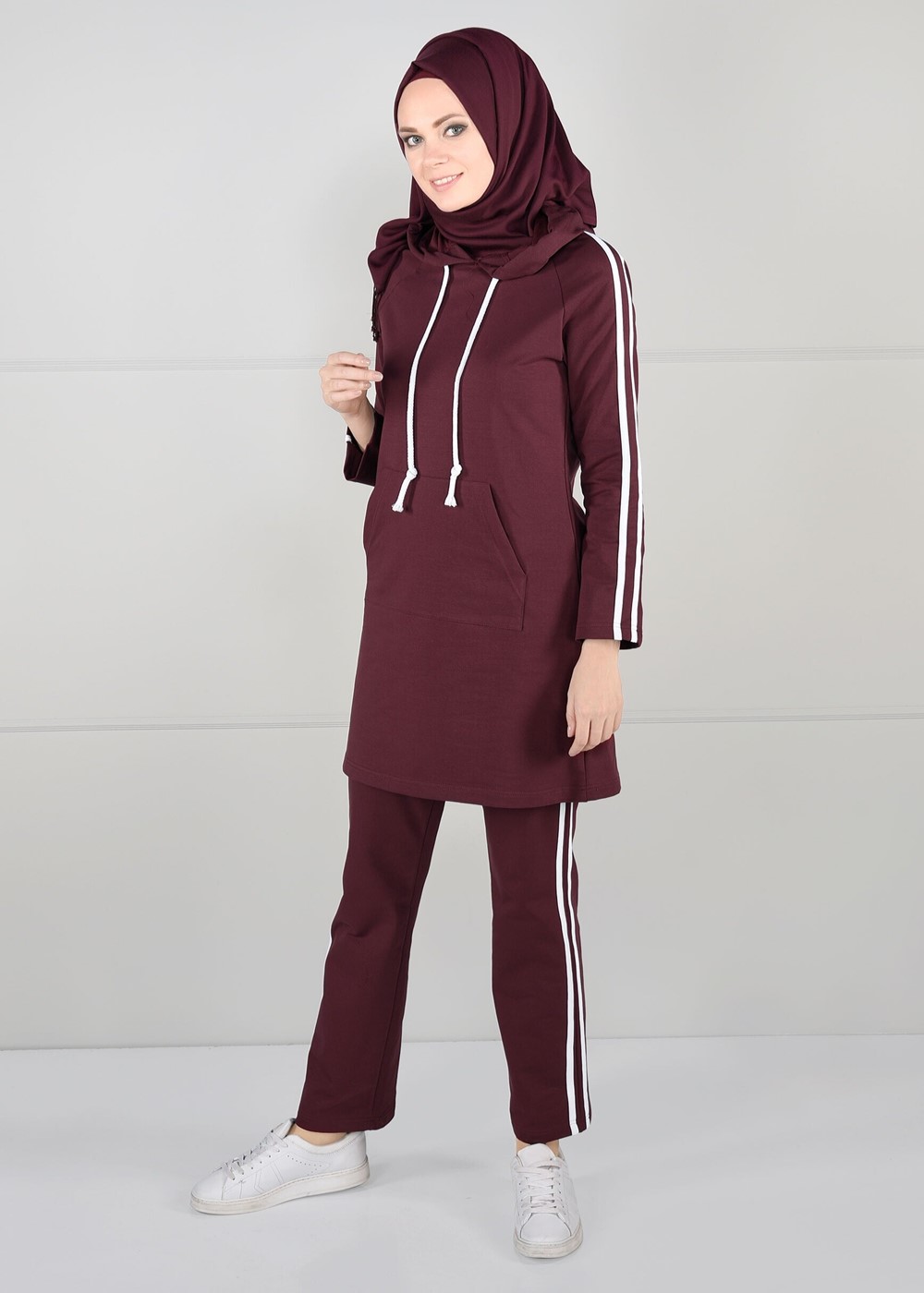 Vêtements hijab ROUGE BORDEAUX TUNIQUE DE SURVÊTEMENT À RAYURES 0051