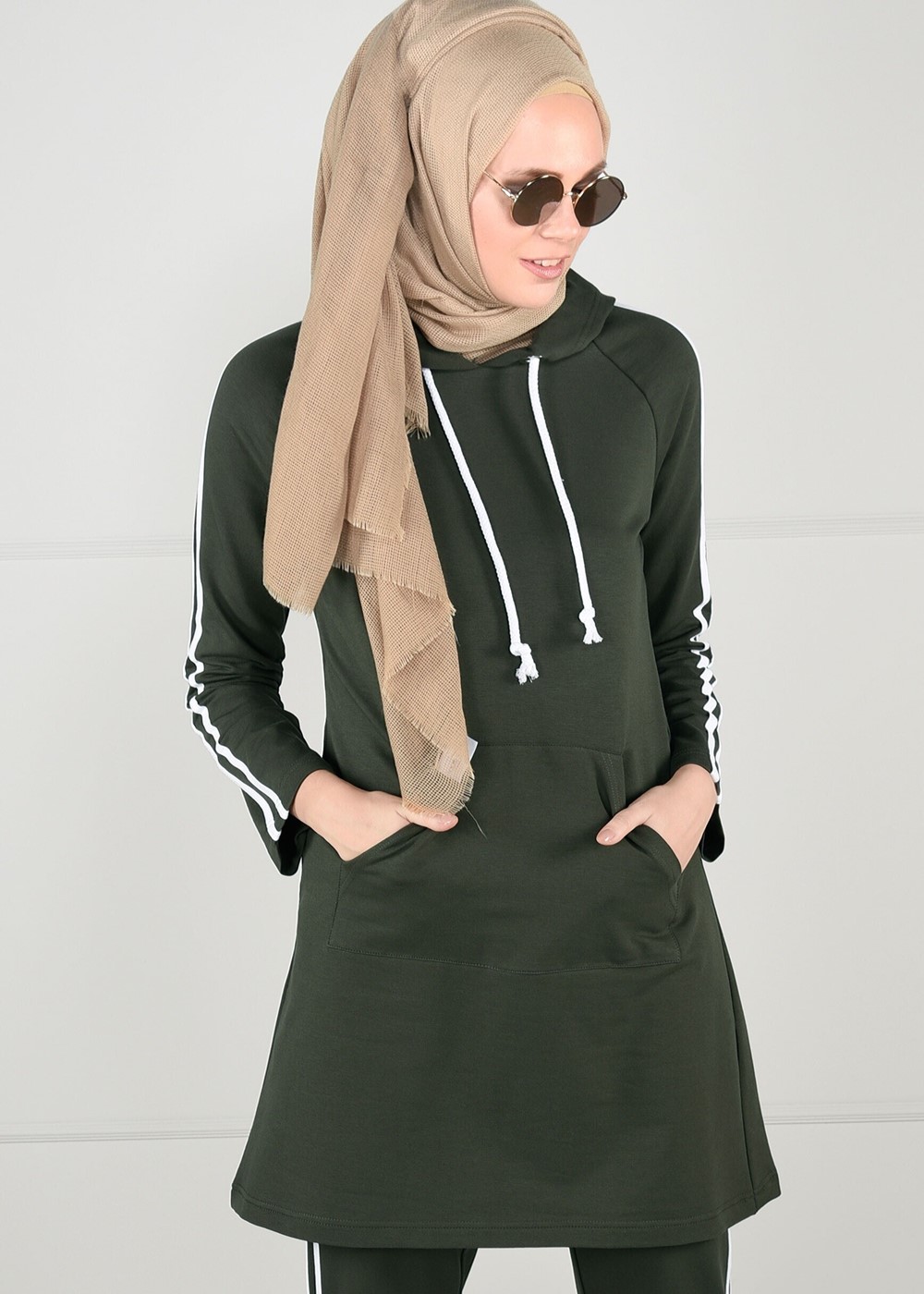 Vêtements hijab KAKI TUNIQUE DE SURVÊTEMENT À RAYURES 0051