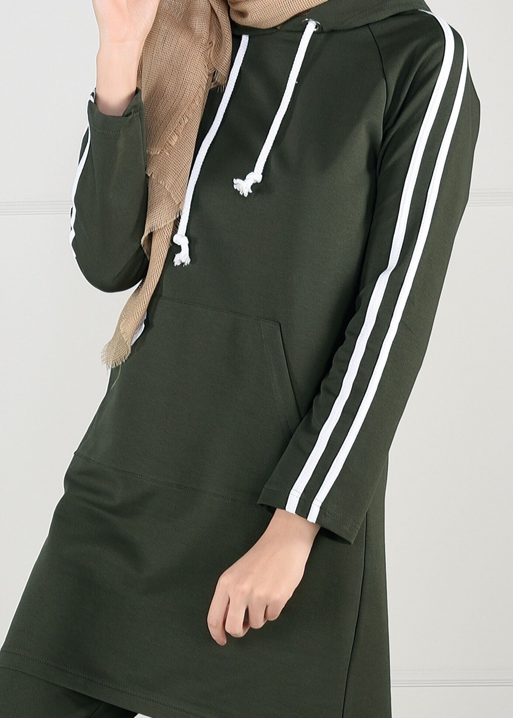 Vêtements hijab KAKI TUNIQUE DE SURVÊTEMENT À RAYURES 0051