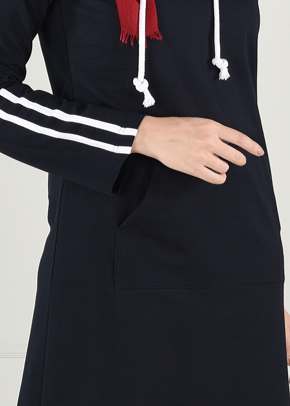 Vêtements hijab BLEU MARINE TUNIQUE DE SURVÊTEMENT À RAYURES 0051