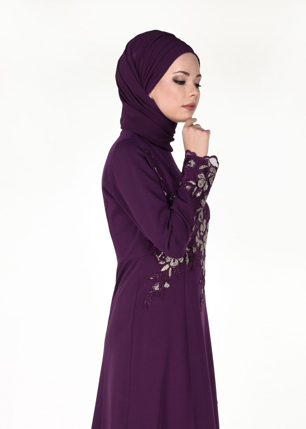 Vêtements hijab POURPRE ROBE DE SOIRÉE BRODÉE 48102