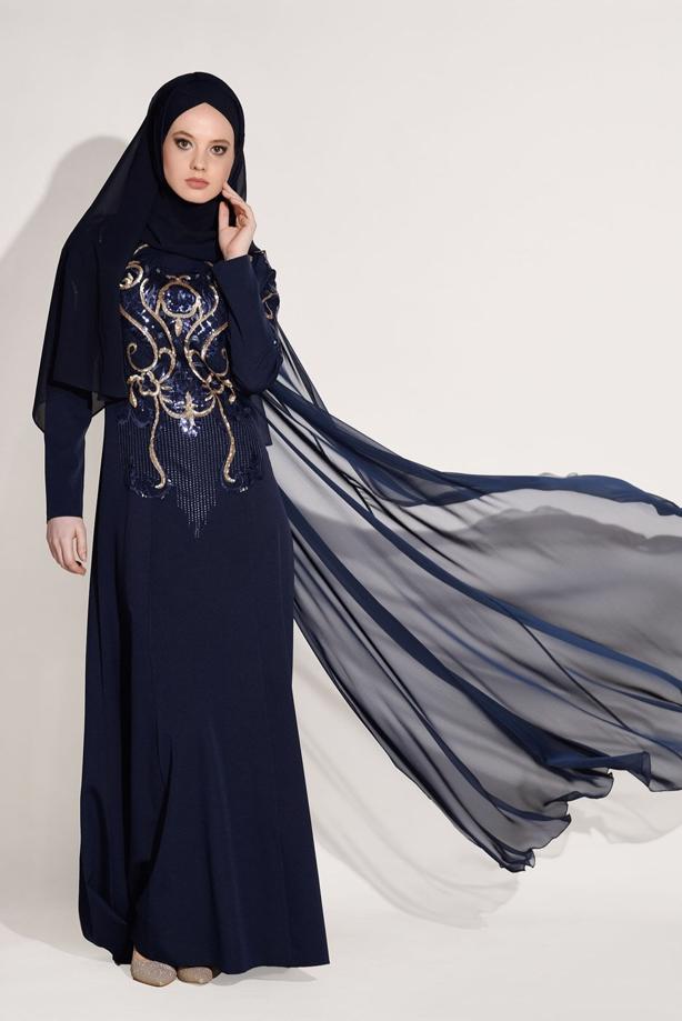Tesettür giyim  İŞLEME DETAYLI PELERİNLİ ABİYE ELBİSE 88102  - TRENDTESETTÜR