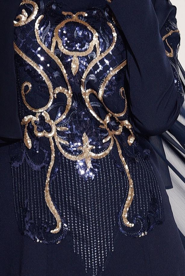 Tesettür giyim  İŞLEME DETAYLI PELERİNLİ ABİYE ELBİSE 88102  - TRENDTESETTÜR