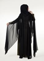 Tesettür giyim SİYAH PELERİNLİ TAŞ DETAYLI SİM KUMAŞ ABİYE ELBİSE 0608 