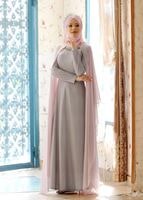 Tesettür giyim PUDRA PELERİNLİ TAŞ DETAYLI SİM KUMAŞ ABİYE ELBİSE 0608 