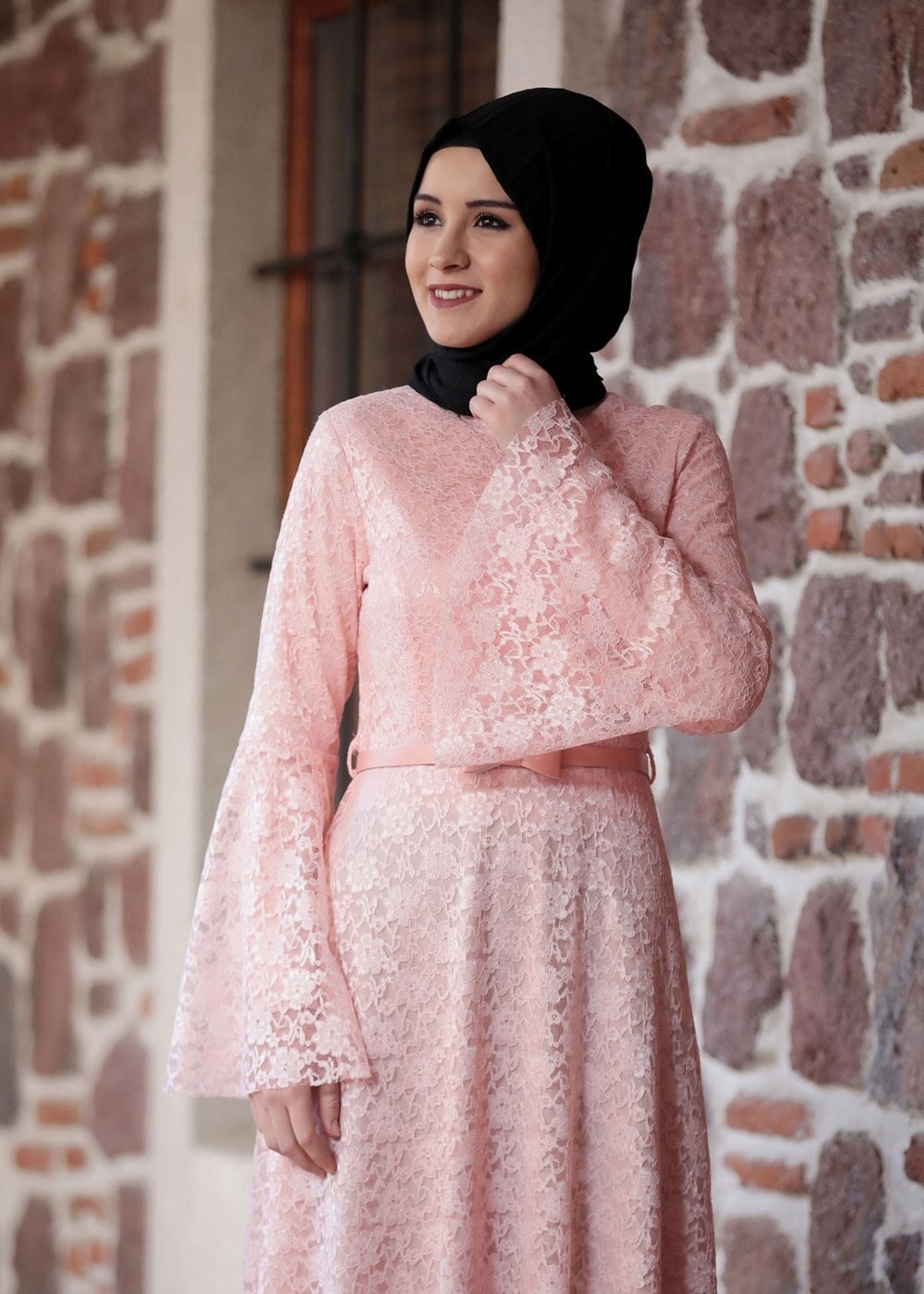 Tesettür giyim PUDRA GENİŞ KOL DANTELLİ ABİYE ELBİSE T 1410